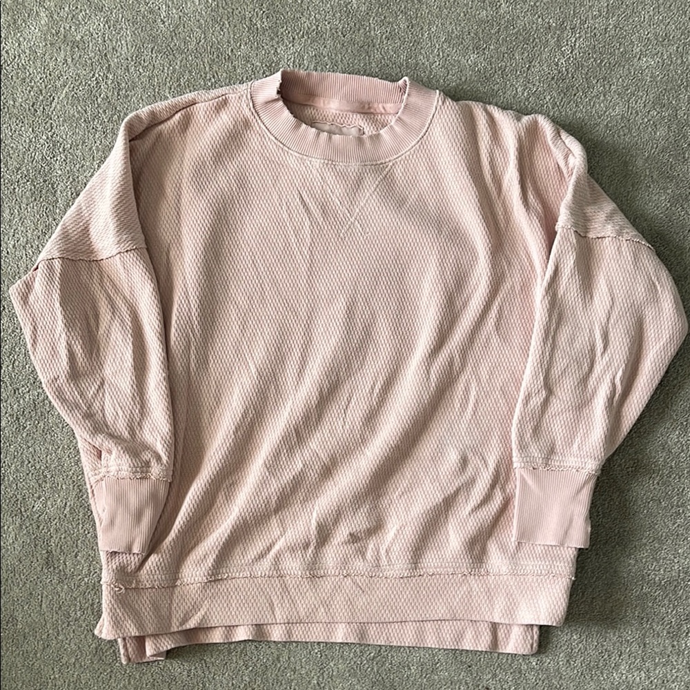 Aerie Pink Crewneck Sweater Soft and Modern